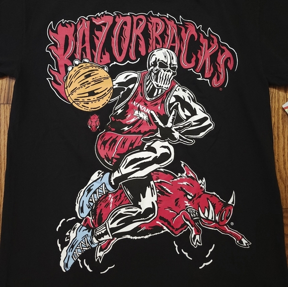 Warren Lotas Arkansas Razorbacks Basketball Tshirt Mens Size Large NEW - Picture 2 of 7